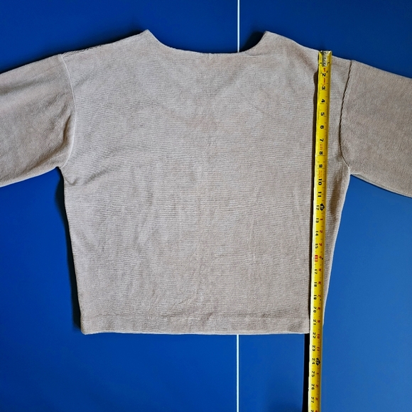 Niko and... Japan brand corduroy beige pullover top bishop sleeves - Picture 5 of 6